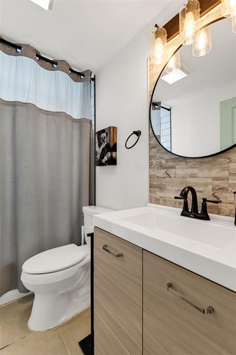 For Sale: $389,000 (3 beds, 2 baths, 1803 Square Feet)