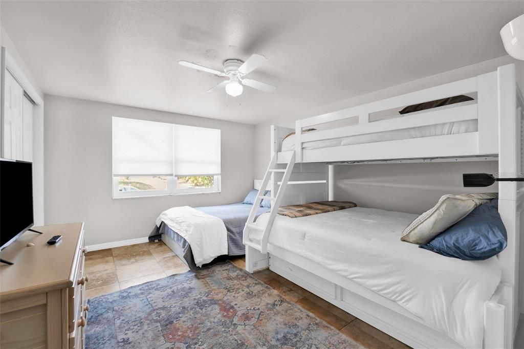 For Sale: $389,000 (3 beds, 2 baths, 1803 Square Feet)