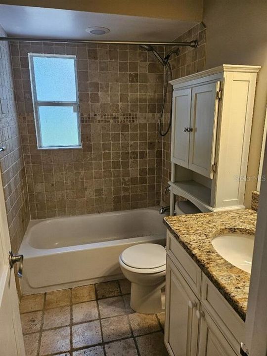 En Venta: $533,900 (3 camas, 2 baños, 1734 Pies cuadrados)