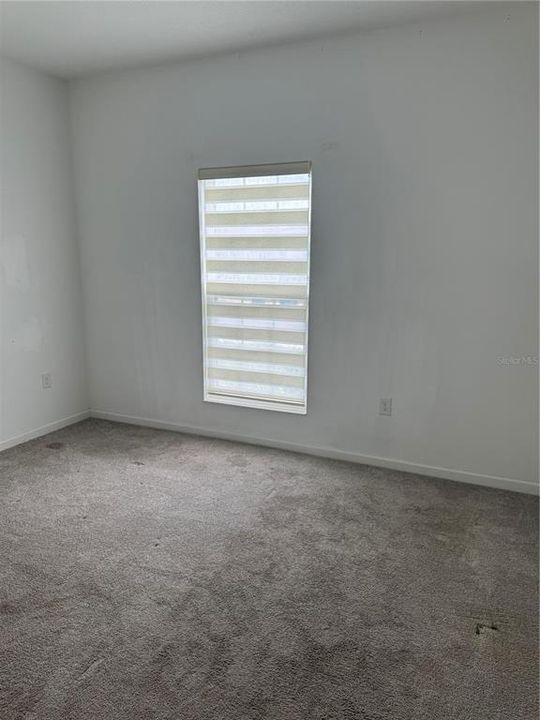 For Sale: $262,400 (4 beds, 2 baths, 1959 Square Feet)