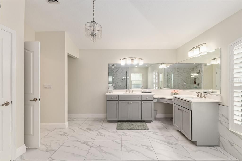 For Sale: $649,900 (4 beds, 3 baths, 2759 Square Feet)