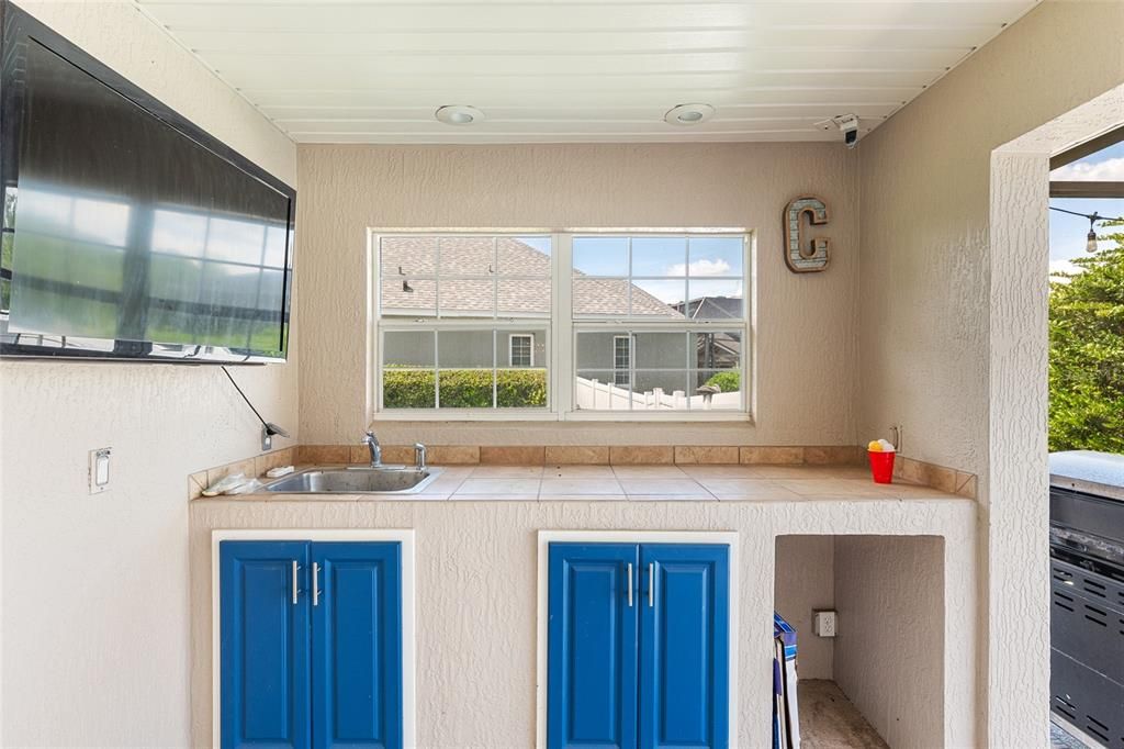 For Sale: $649,900 (4 beds, 3 baths, 2759 Square Feet)