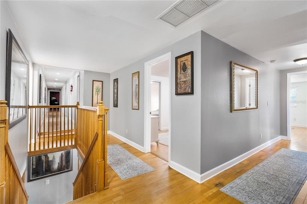 For Rent: $6,999 (7 beds, 3 baths, 5116 Square Feet)