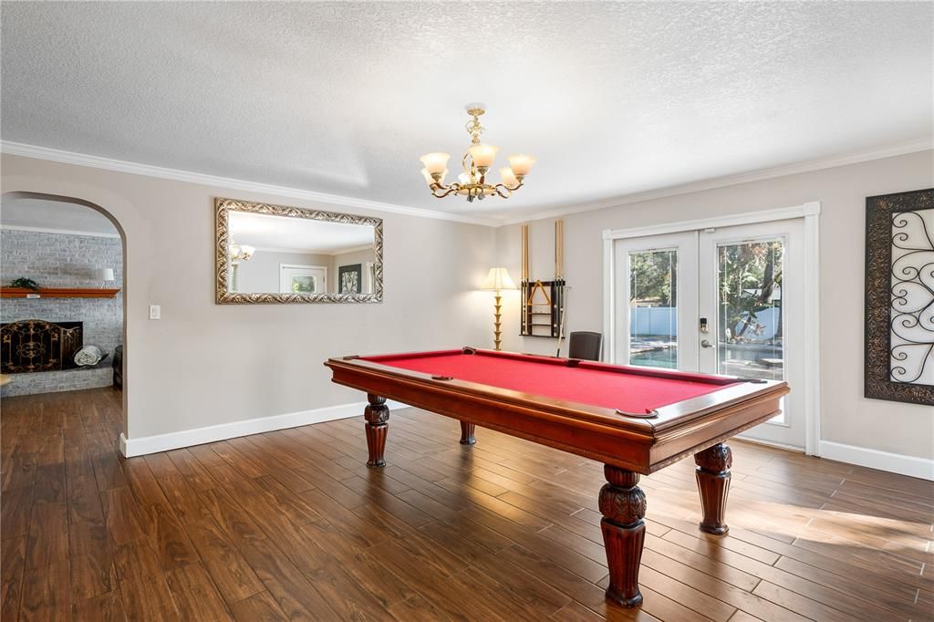 For Rent: $6,999 (7 beds, 3 baths, 5116 Square Feet)