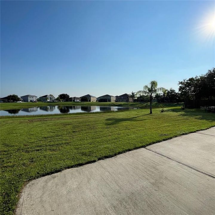 For Rent: $2,100 (4 beds, 2 baths, 2010 Square Feet)