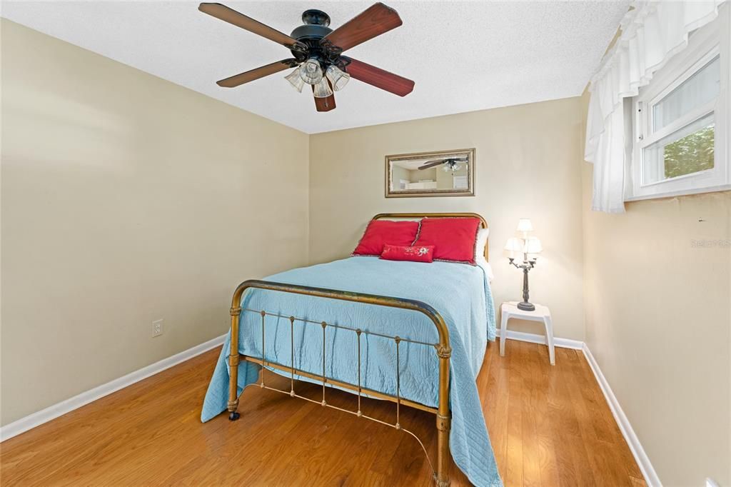 En Venta: $532,000 (4 camas, 2 baños, 2184 Pies cuadrados)