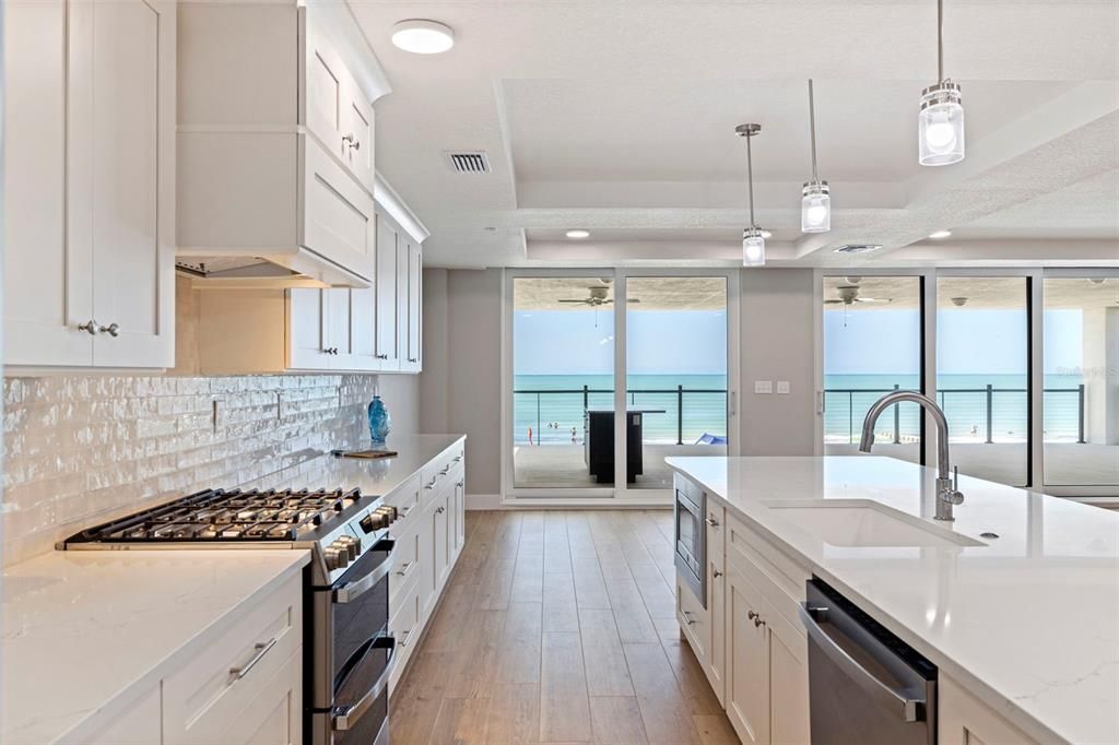 For Sale: $2,729,000 (2 beds, 3 baths, 2330 Square Feet)