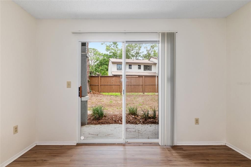 For Sale: $137,900 (1 beds, 1 baths, 600 Square Feet)