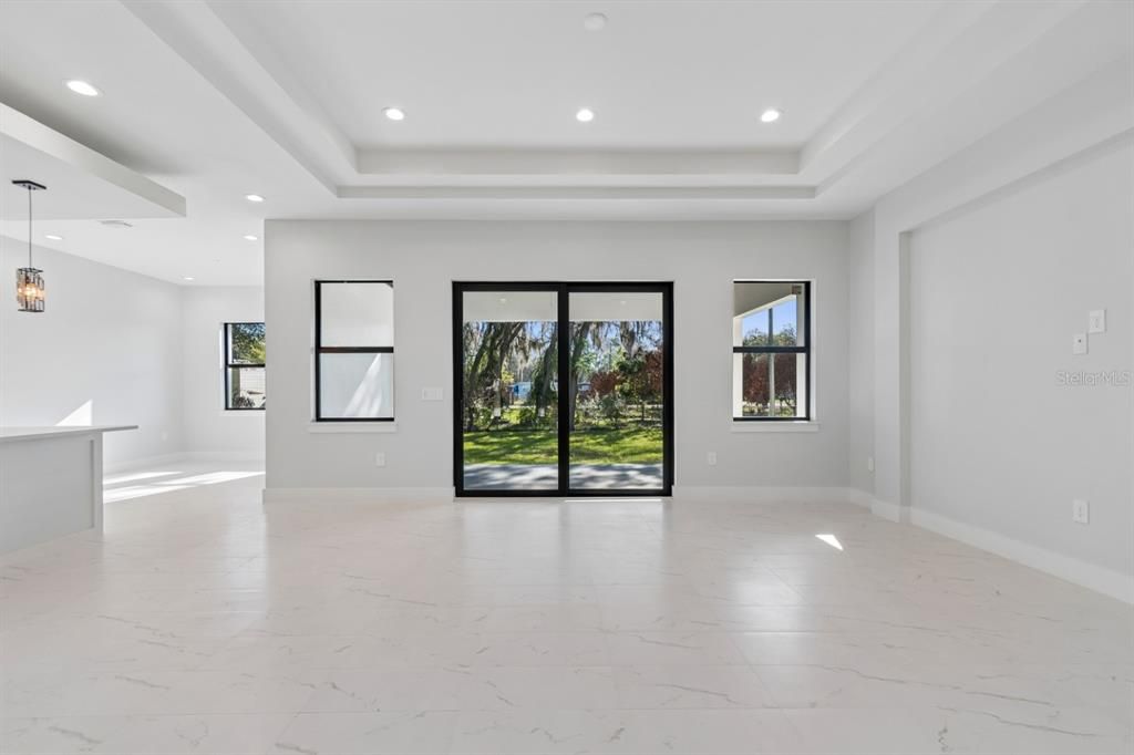 For Sale: $625,000 (4 beds, 3 baths, 2118 Square Feet)
