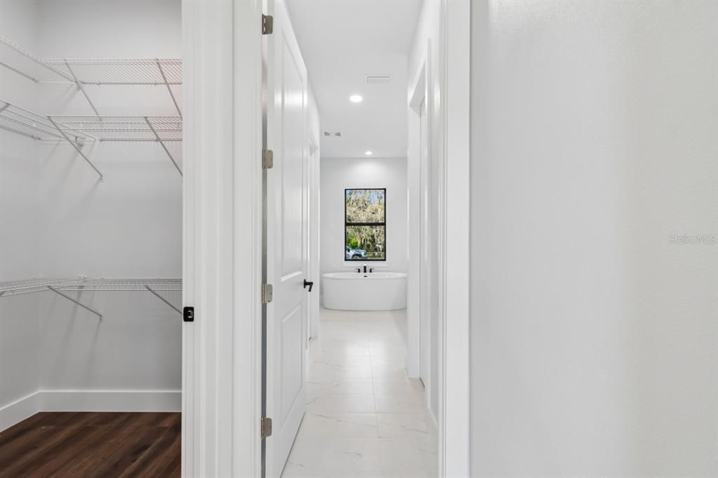 For Sale: $625,000 (4 beds, 3 baths, 2118 Square Feet)