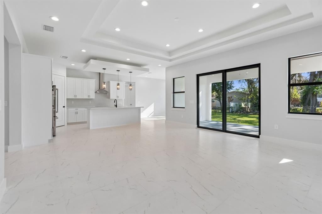 For Sale: $625,000 (4 beds, 3 baths, 2118 Square Feet)