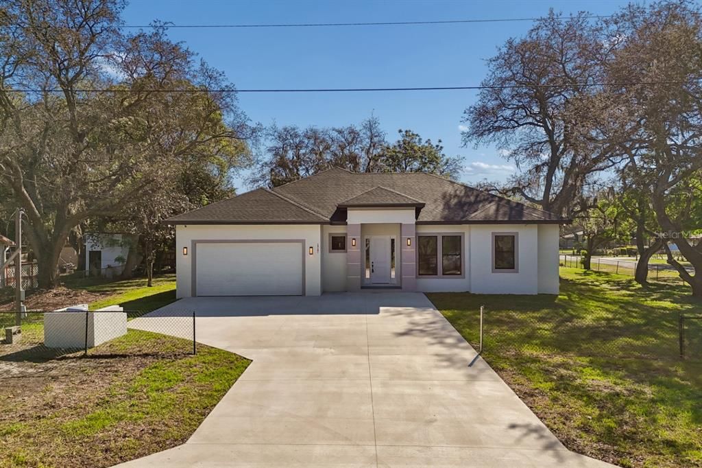 For Sale: $625,000 (4 beds, 3 baths, 2118 Square Feet)
