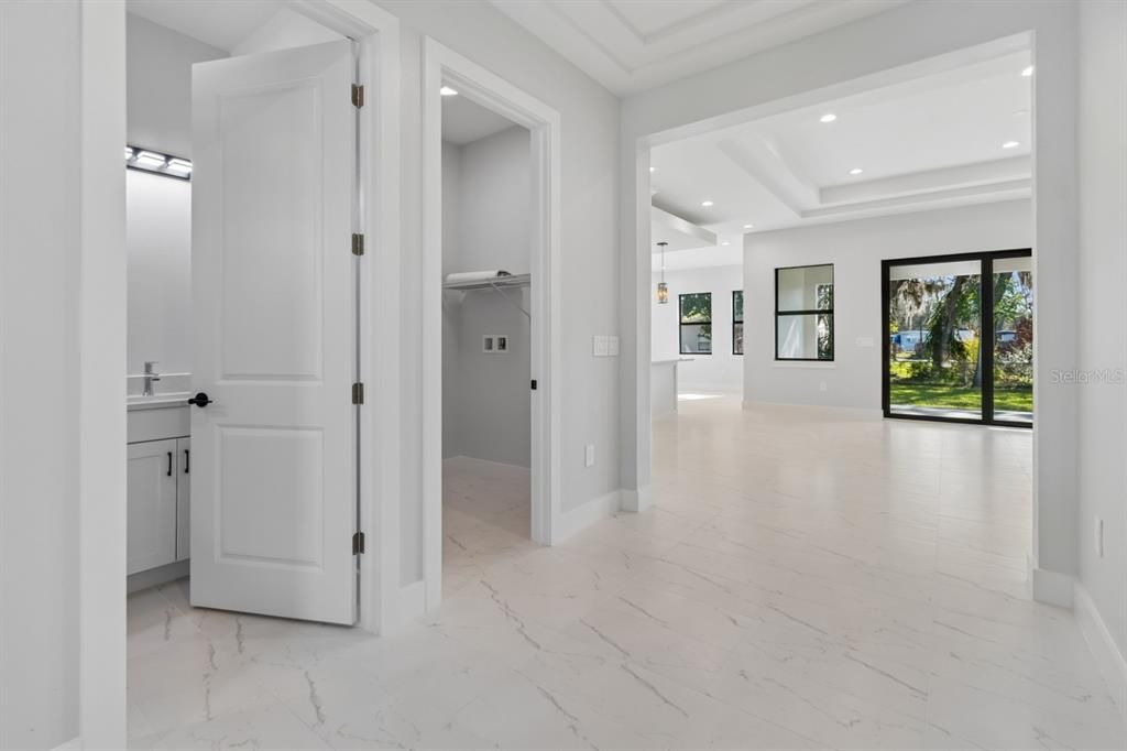 For Sale: $625,000 (4 beds, 3 baths, 2118 Square Feet)