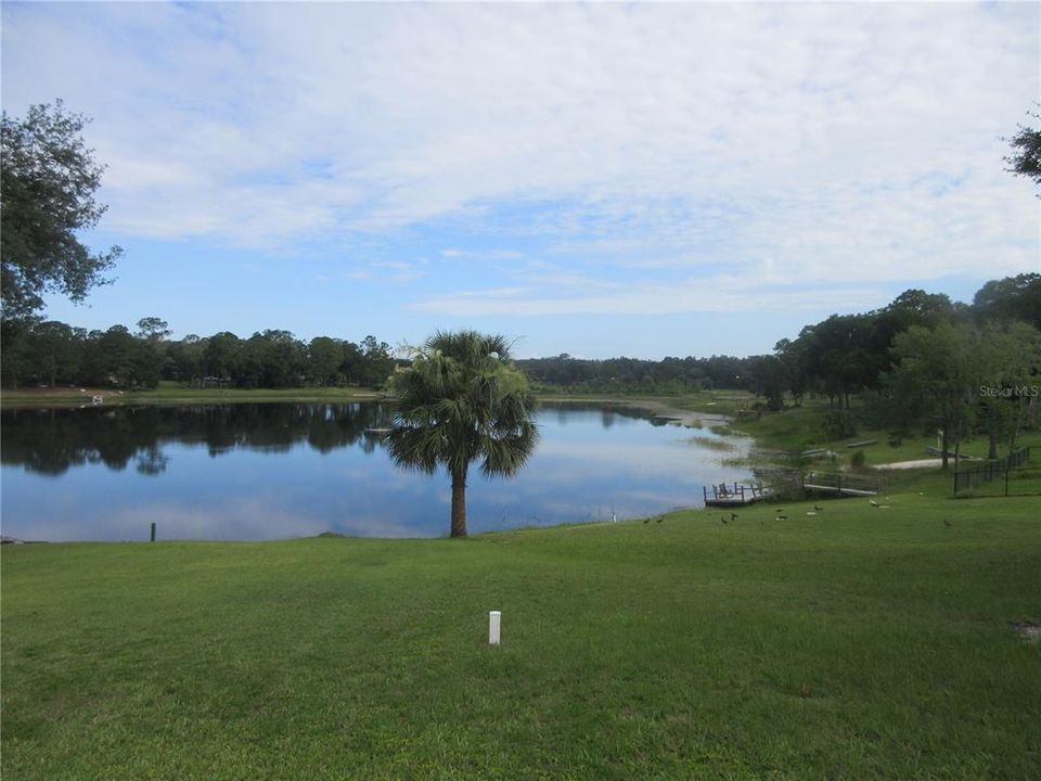For Sale: $360,000 (3 beds, 3 baths, 1560 Square Feet)