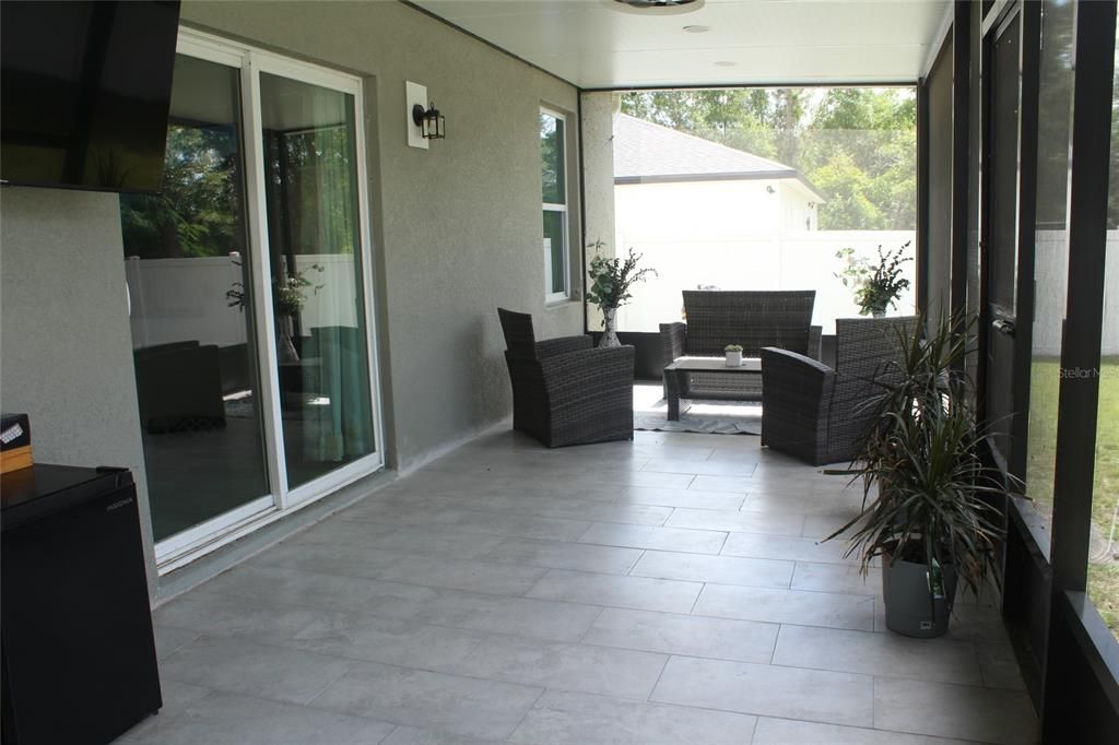 En Venta: $320,000 (4 camas, 2 baños, 1782 Pies cuadrados)