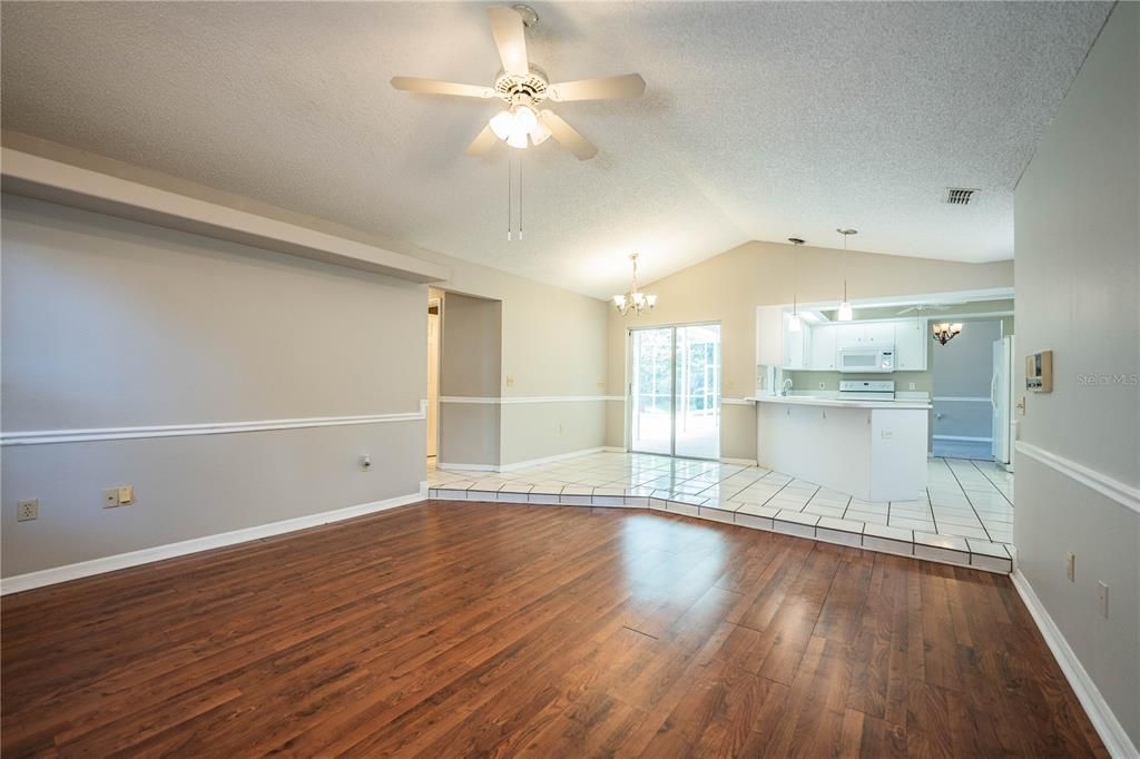 For Rent: $2,395 (3 beds, 2 baths, 2032 Square Feet)
