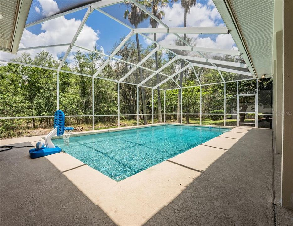 For Rent: $2,395 (3 beds, 2 baths, 2032 Square Feet)
