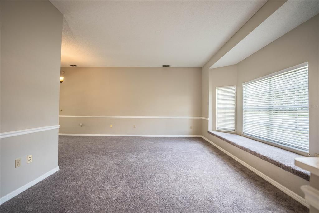 For Rent: $2,395 (3 beds, 2 baths, 2032 Square Feet)