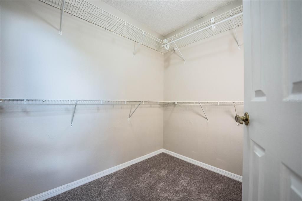For Rent: $2,395 (3 beds, 2 baths, 2032 Square Feet)