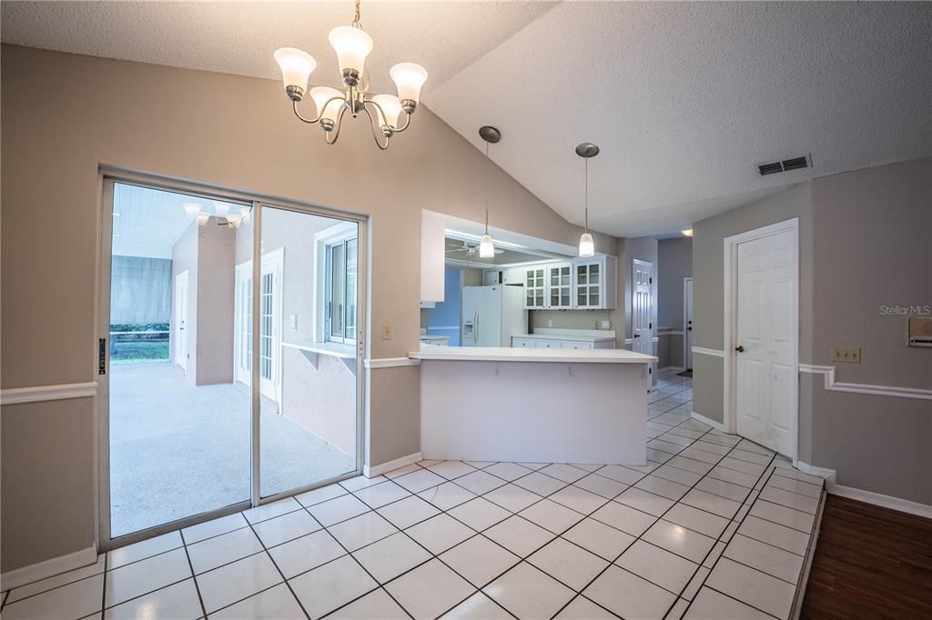 For Rent: $2,395 (3 beds, 2 baths, 2032 Square Feet)