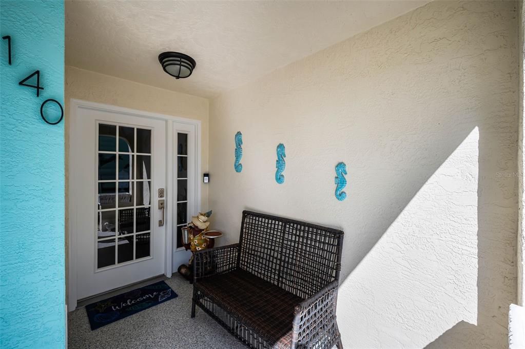 For Sale: $749,000 (3 beds, 3 baths, 1656 Square Feet)