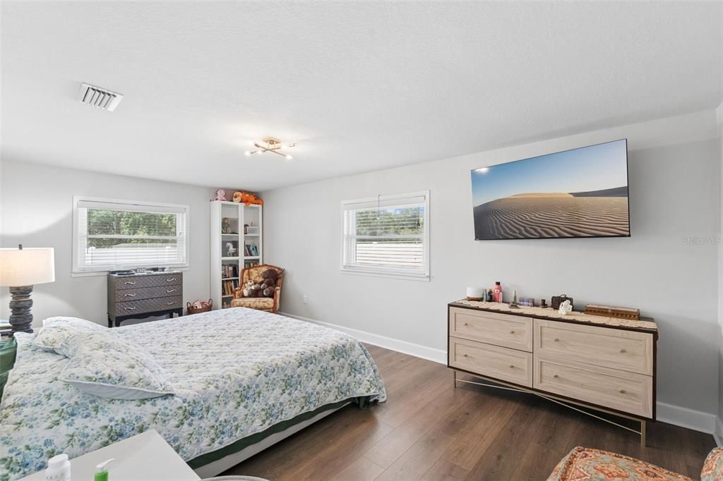 В аренду: $2,995 (4 спален, 2 ванн, 2459 Квадратных фут)