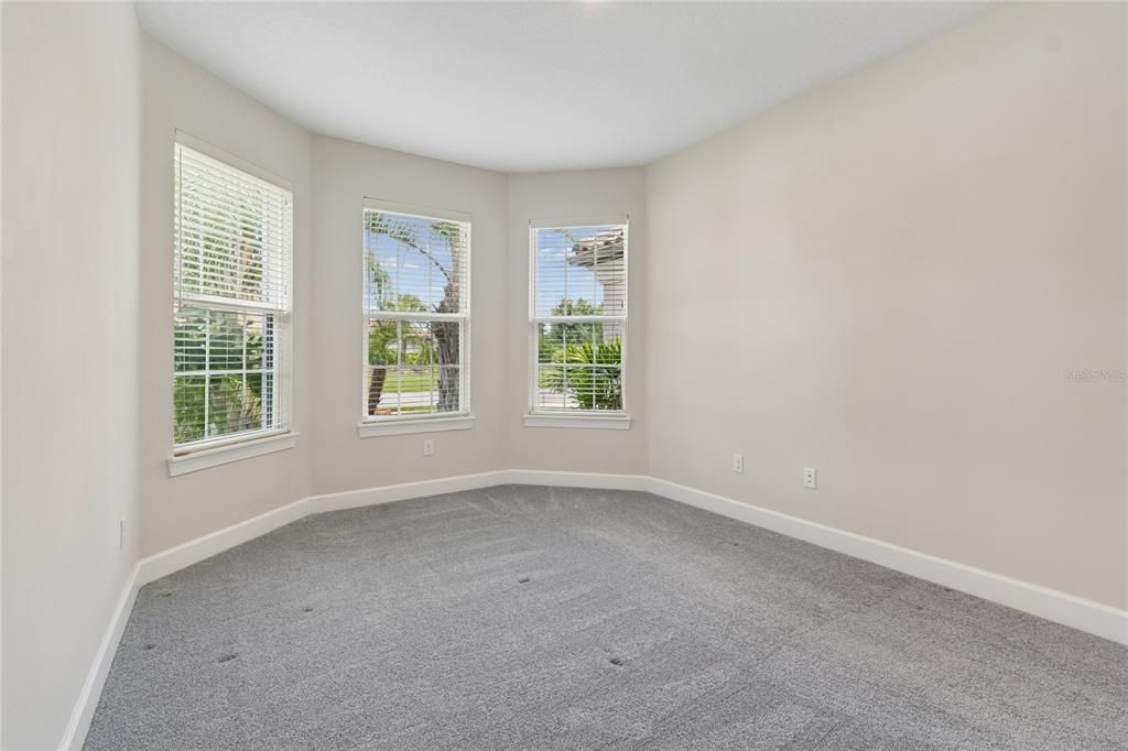 For Sale: $725,000 (3 beds, 3 baths, 2401 Square Feet)