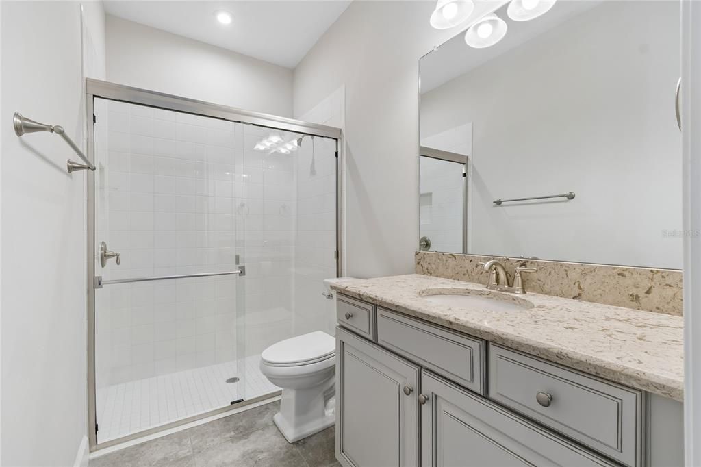 For Sale: $725,000 (3 beds, 3 baths, 2401 Square Feet)