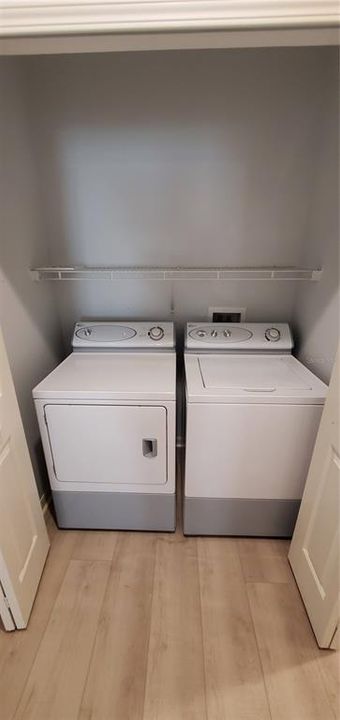 For Rent: $1,800 (3 beds, 2 baths, 1210 Square Feet)