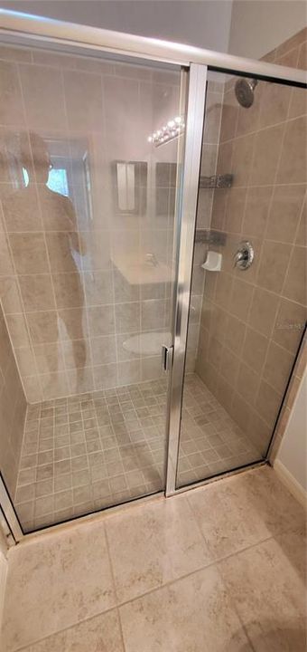 For Rent: $1,800 (3 beds, 2 baths, 1210 Square Feet)