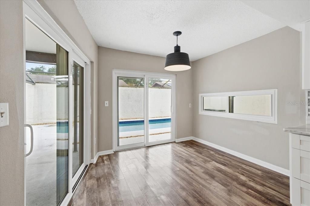 For Sale: $700,000 (5 beds, 2 baths, 2742 Square Feet)