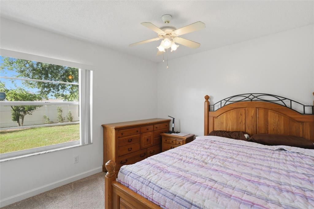 For Sale: $344,999 (3 beds, 2 baths, 1656 Square Feet)