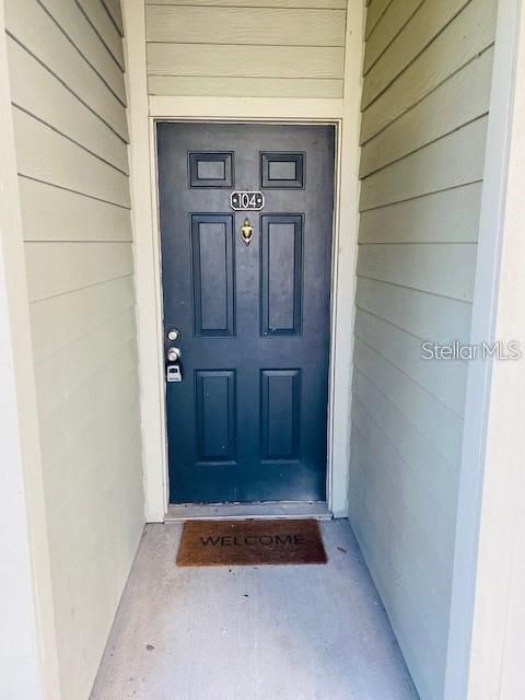 For Sale: $129,000 (1 beds, 1 baths, 566 Square Feet)