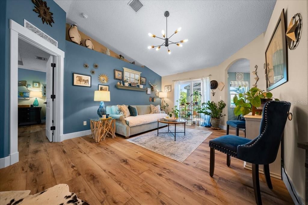 For Sale: $339,000 (3 beds, 2 baths, 1792 Square Feet)
