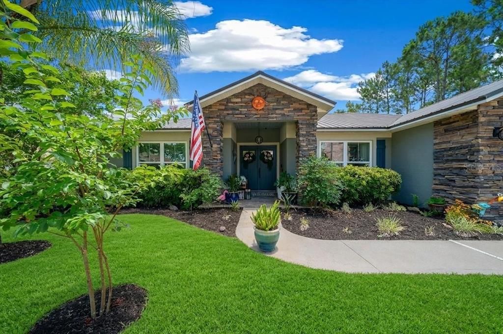 For Sale: $339,000 (3 beds, 2 baths, 1792 Square Feet)