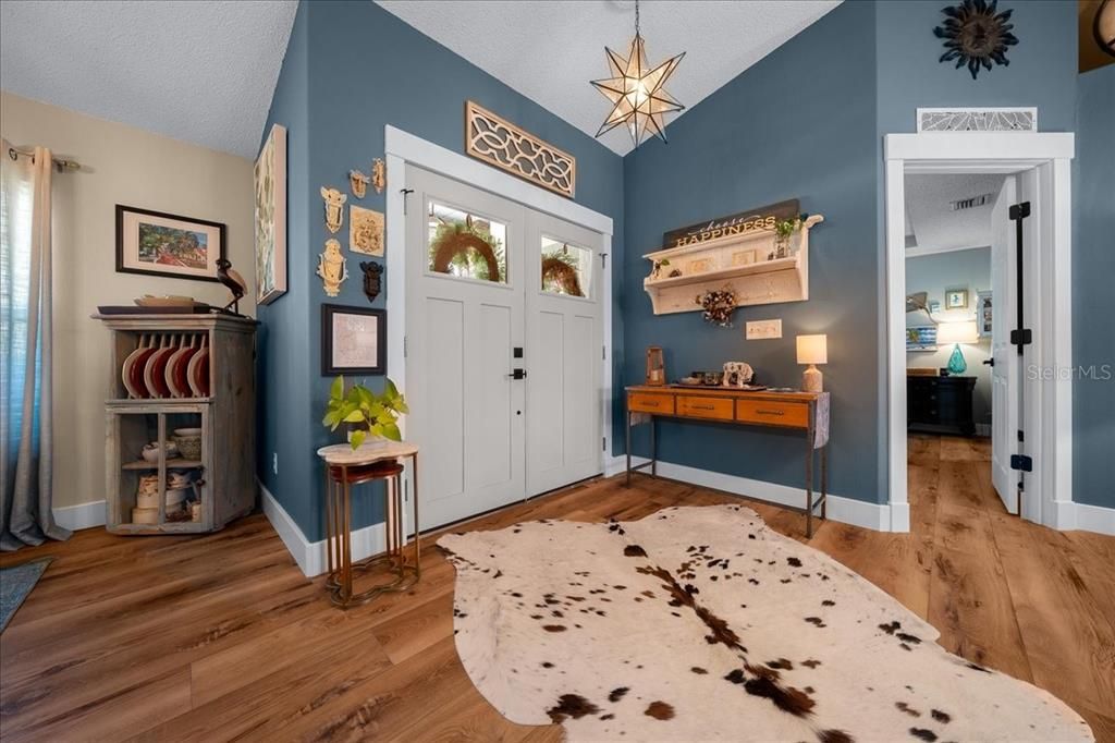 For Sale: $339,000 (3 beds, 2 baths, 1792 Square Feet)