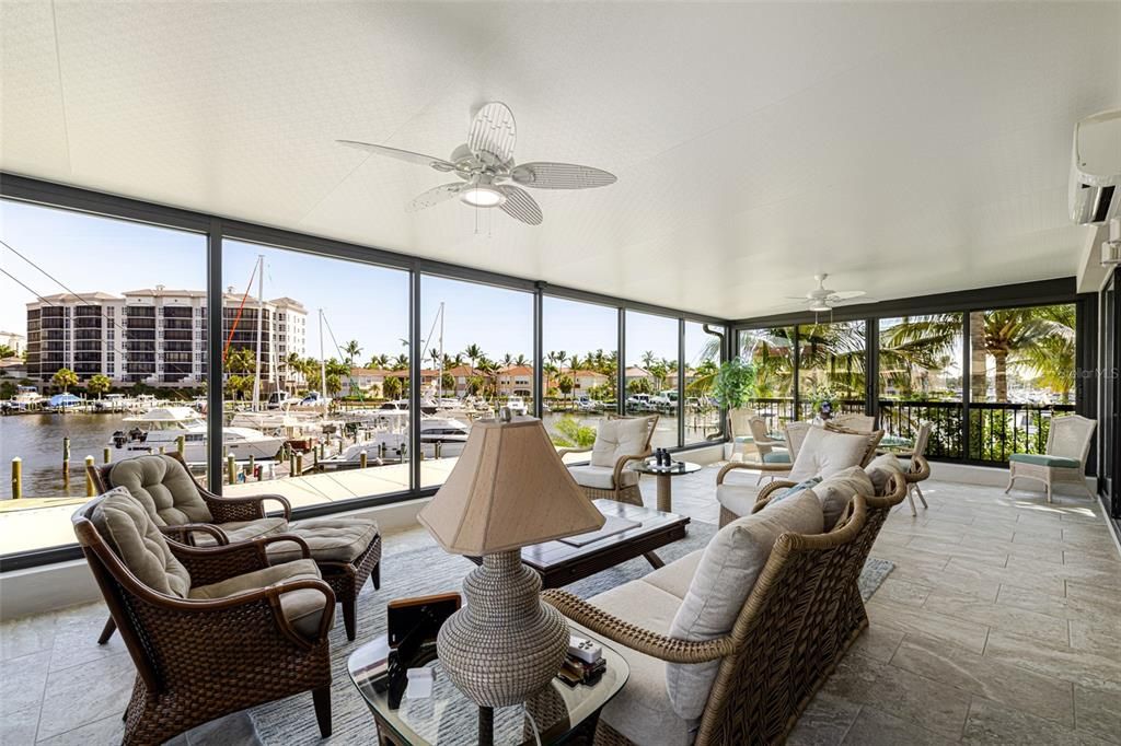 En Venta: $421,000 (2 camas, 2 baños, 2070 Pies cuadrados)