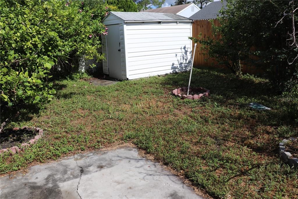 For Sale: $330,000 (3 beds, 2 baths, 1164 Square Feet)