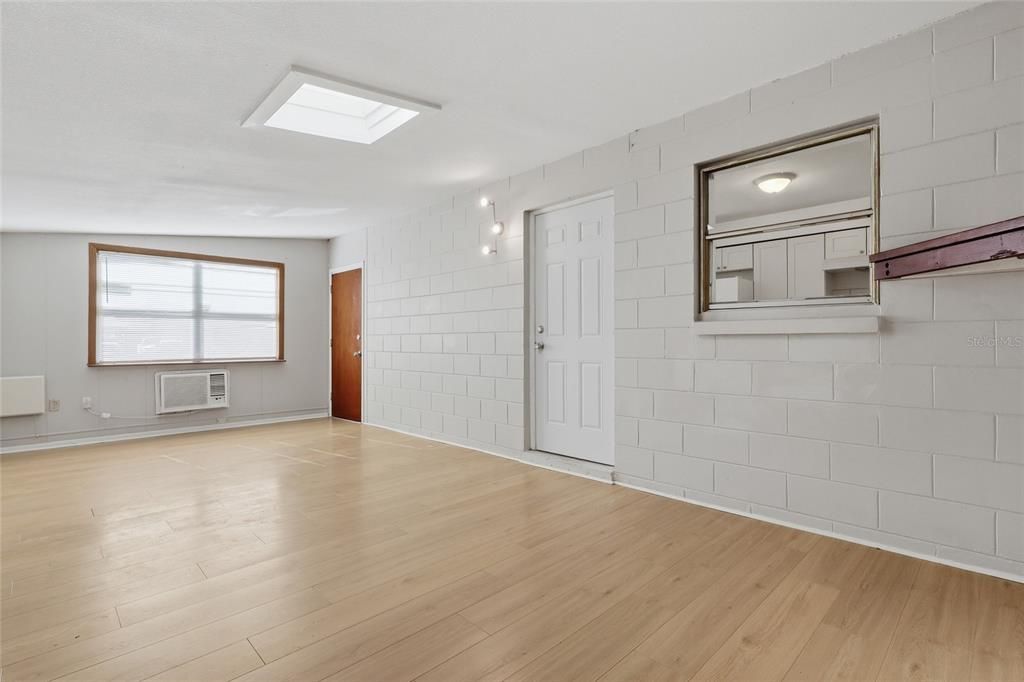 For Sale: $339,000 (4 beds, 2 baths, 1490 Square Feet)