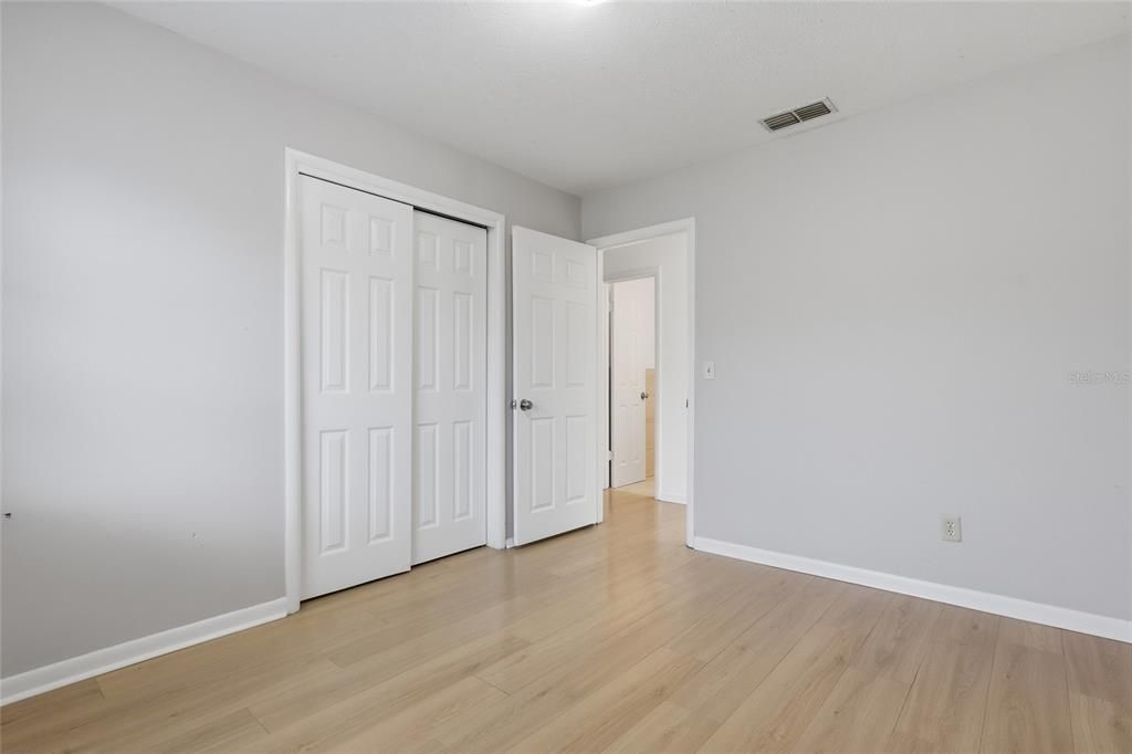 For Sale: $339,000 (4 beds, 2 baths, 1490 Square Feet)