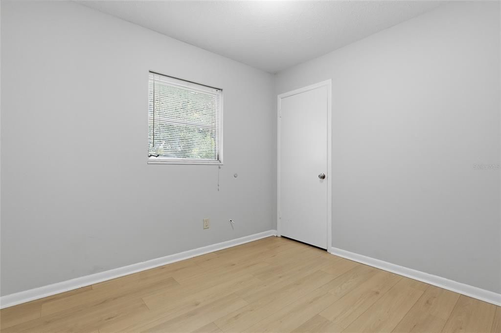 For Sale: $339,000 (4 beds, 2 baths, 1490 Square Feet)