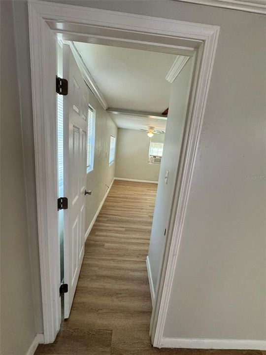 В аренду: $950 (1 спален, 1 ванн, 750 Квадратных фут)