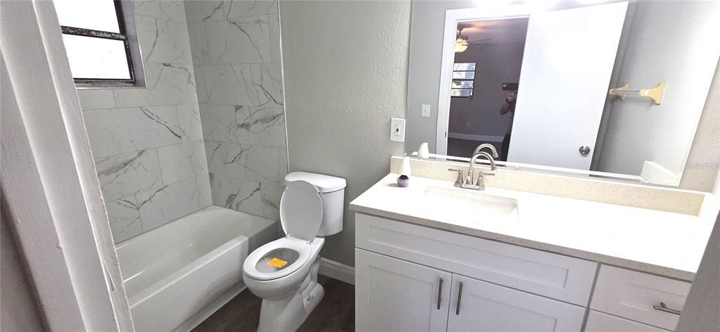 For Sale: $325,000 (3 beds, 2 baths, 1860 Square Feet)