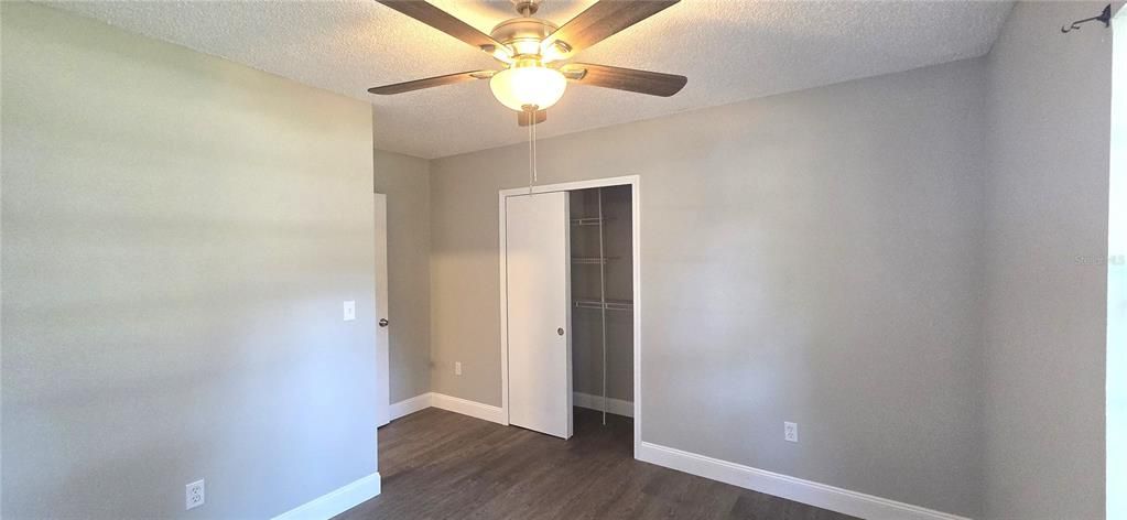 For Sale: $325,000 (3 beds, 2 baths, 1860 Square Feet)