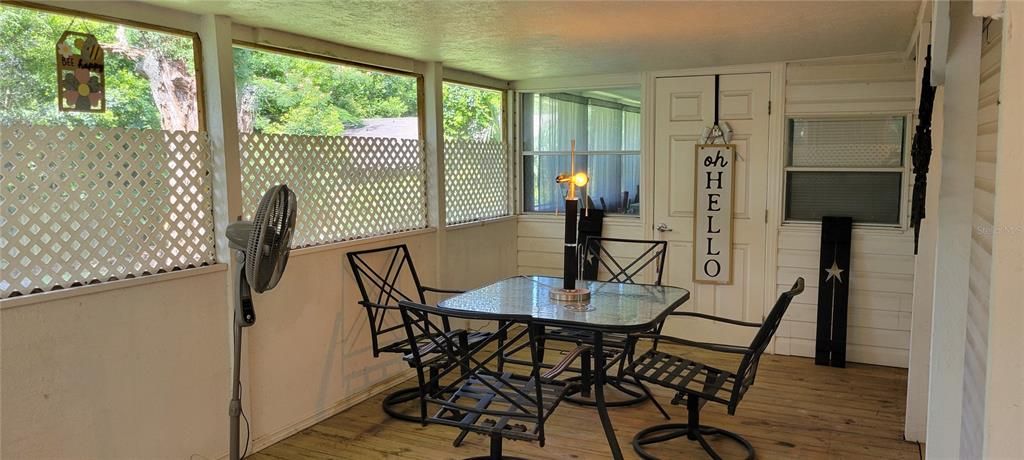 En Venta: $145,000 (2 camas, 2 baños, 728 Pies cuadrados)