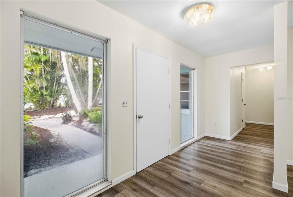 En Venta: $625,000 (3 camas, 2 baños, 1708 Pies cuadrados)