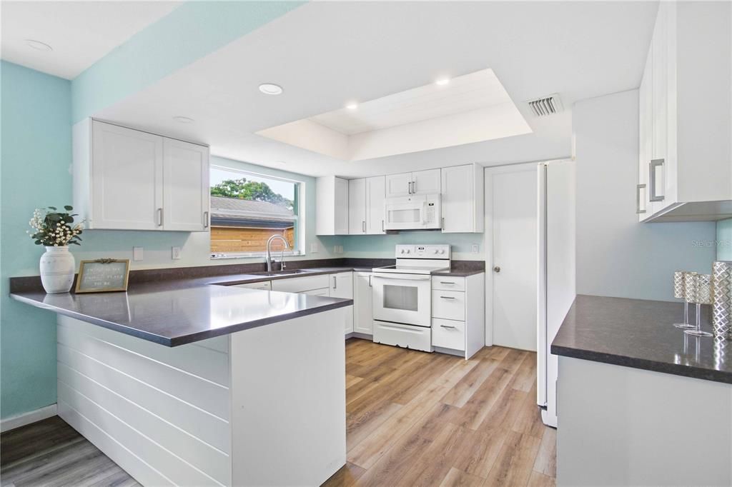 En Venta: $625,000 (3 camas, 2 baños, 1708 Pies cuadrados)