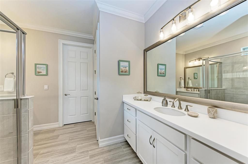 For Rent: $3,295 (3 beds, 2 baths, 2002 Square Feet)