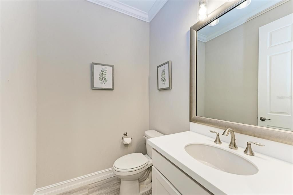 For Rent: $3,295 (3 beds, 2 baths, 2002 Square Feet)