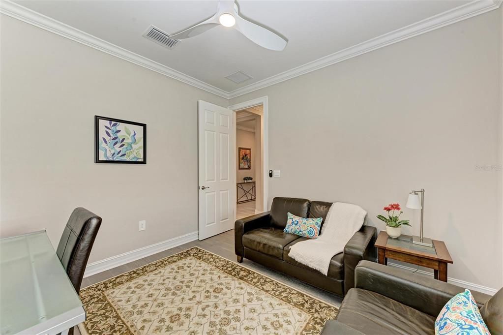 For Rent: $3,295 (3 beds, 2 baths, 2002 Square Feet)
